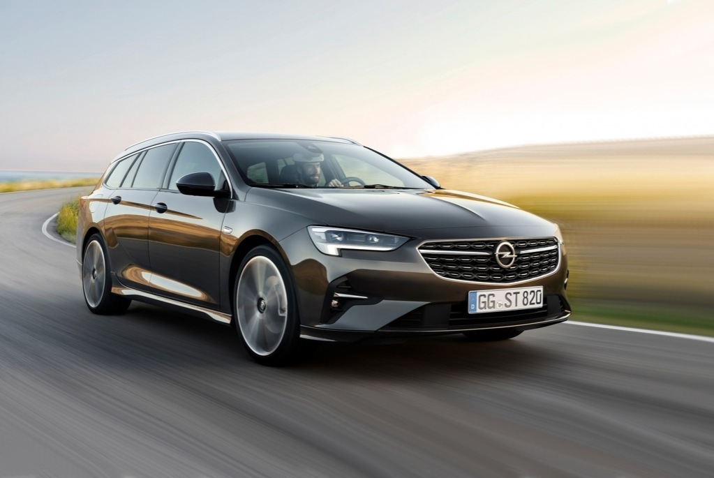 Revisión de la camioneta modernizada Opel Insignia Sports Tourer