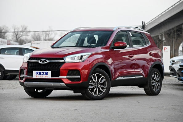 Crossover urbano actualizado Chery Tiggo 4