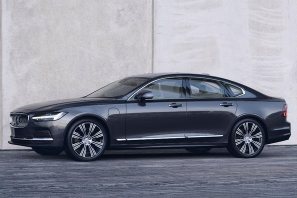 Sedán remodelado Volvo S90