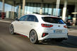 Revisión de la modificación deportiva del hatchback KIA Ceed GT foto 4