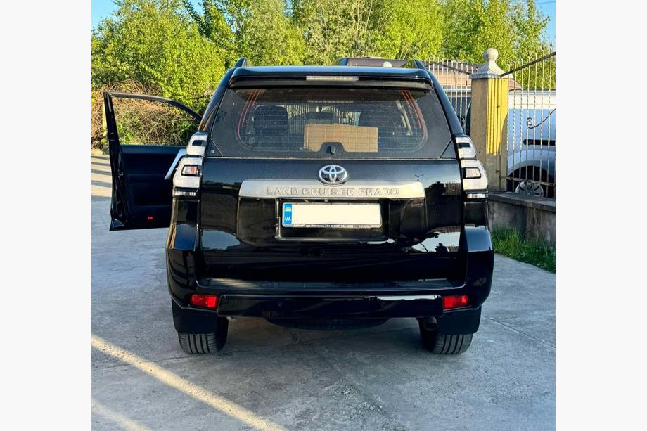 Toyota Land Cruiser Prado 150 2009-2023 Pilotos Traseros BlackEdition V1 (2017-2023, 2 uds) Foto 5