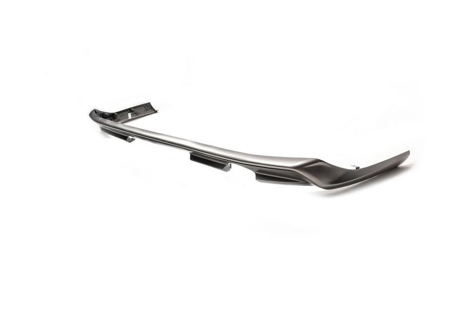 Lexus GX460 2009-2023 Moldura del difusor trasero Premium sin inserto central (2013-2023, 1 ud) Image
