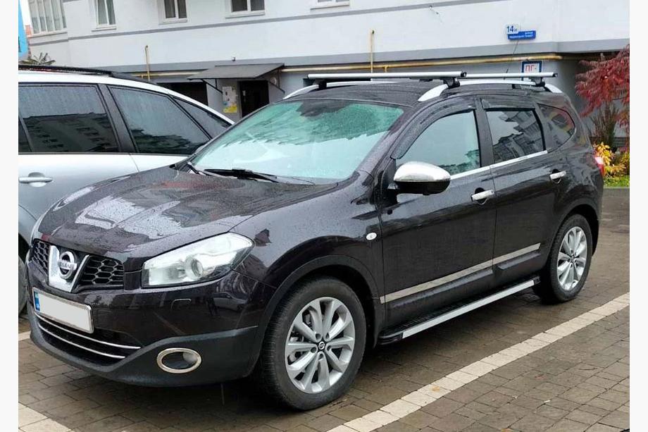Nissan Qashqai 2010-2014 Molduras de puerta Carmos (4 uds, acero inoxidable) Carmos, +2 (largo) Foto 3
