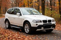 BMW X3 E83 2003-2010 Estribos laterales Allmond Grey (2 uds., aluminio) foto 1