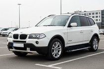 BMW X3 E83 2003-2010 Estribos Laterales Sunrise (2 uds., Aluminio) foto 1