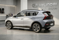 Hyundai Bayon 2021- Estribos Laterales Maya V2 (2 uds., Aluminio) foto 1