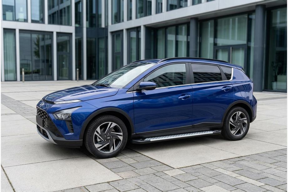 Hyundai Bayon 2021- Estribos laterales Allmond Grey (2 uds., aluminio) Image