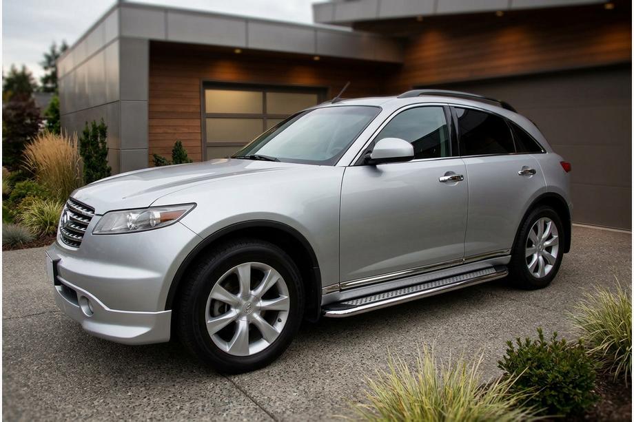 Infiniti FX 2003-2008 Estribos Laterales Maydos V2 (2 uds., Aluminio) Image