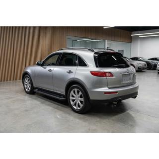 Estribos Laterales Fullmond (2 uds., Aluminio) Infiniti FX 2003-2008 foto 1