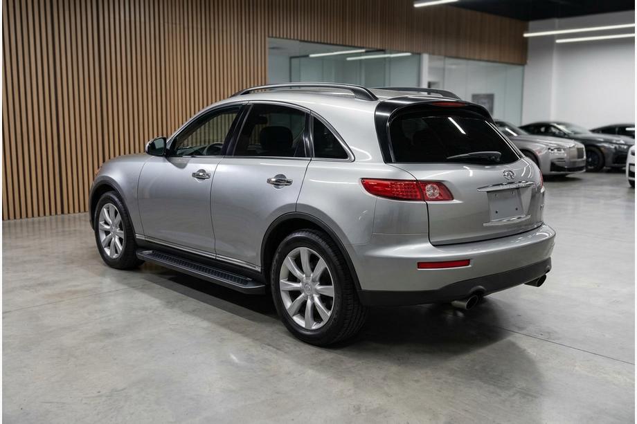 Infiniti FX 2003-2008 Estribos Laterales Fullmond (2 uds., Aluminio) Image
