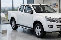 Isuzu D-Max 2011-2019 Estribos Laterales Line (2 uds., Aluminio) foto 1