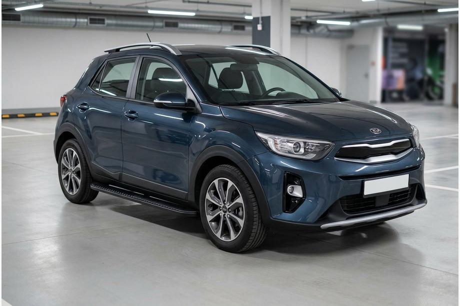 Kia Stonic 2017- Estribos Laterales Tayga Black (2 uds., Aluminio) Image