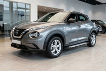 Nissan Juke 2020- Estribos laterales Allmond Grey (2 uds., aluminio) foto 1
