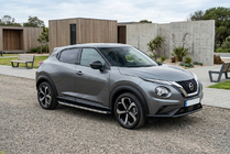 Nissan Juke 2020- Estribos Laterales BlackLine (2 uds., Aluminio) foto 1