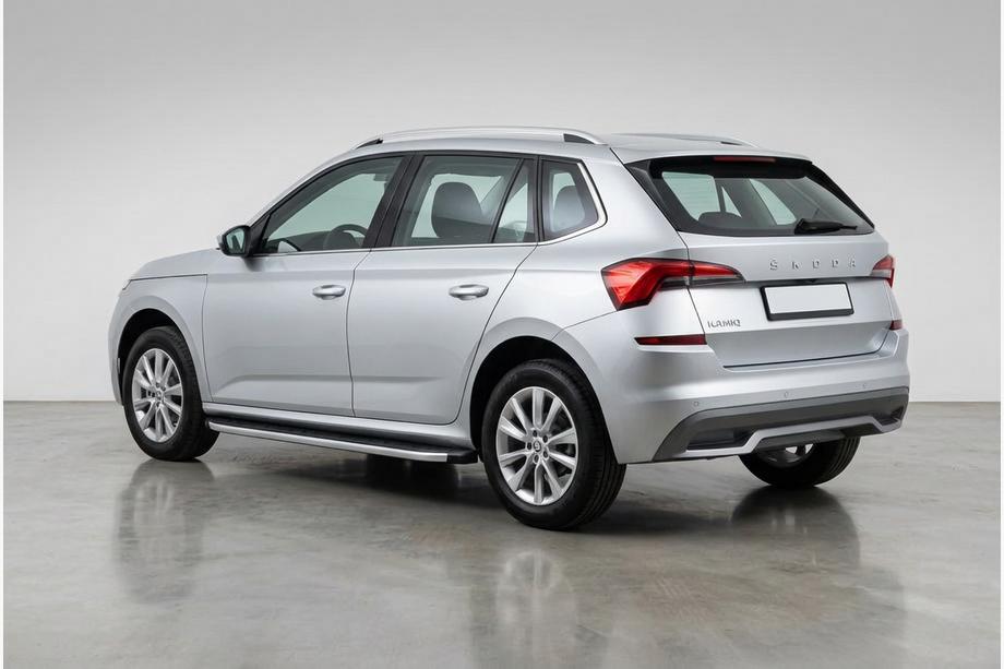 Skoda Kamiq 2019- Estribos Laterales Fullmond (2 uds., Aluminio) Image