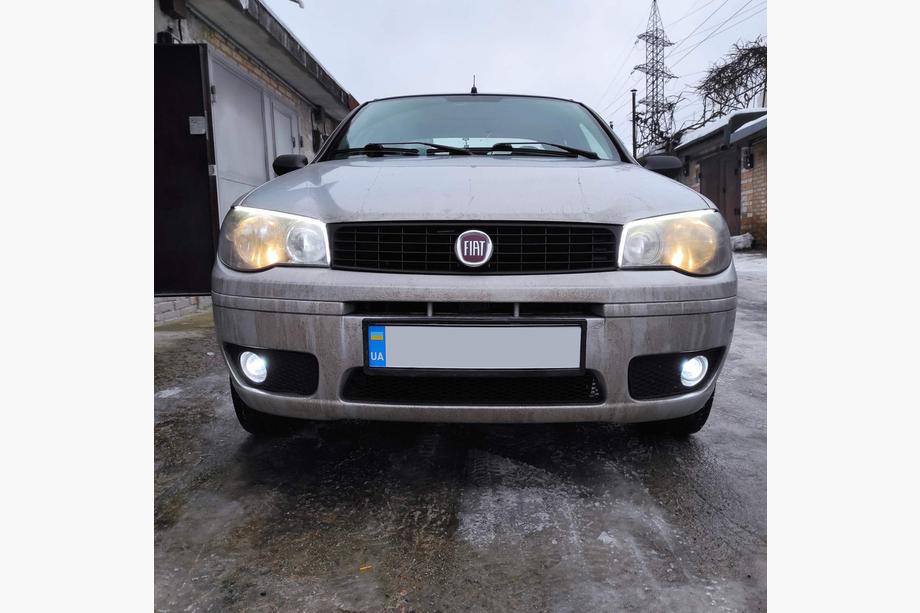 Fiat Albea 2002-2012 Faros Antiniebla (con Bombilla LED) Foto 4