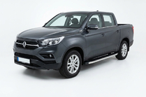 SsangYong Musso II 2018– Estribos Laterales BlackLine (2 uds., Aluminio) foto 1