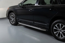 Subaru Outback 2014-2019 Estribos Laterales BlackLine (2 uds., Aluminio) foto 1