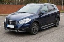 Suzuki SX4 S-Cross 2013-2016 Estribos laterales Bosphorus Grey (2 uds., aluminio) foto 1