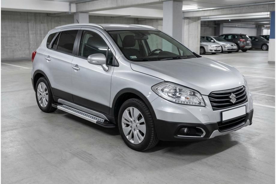 Suzuki SX4 S-Cross 2013-2016 Estribos Laterales Vision New Grey (2 uds., Aluminio) Image