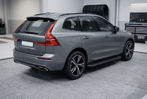 Volvo XC60 2017- Estribos Laterales Allmond Black (2 uds., Aluminio) foto 1