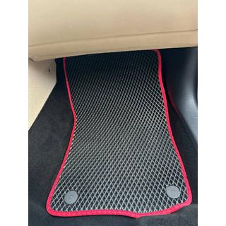 Alfombrillas EVA (negras) Skoda Octavia II A5 2010-2013 foto 2