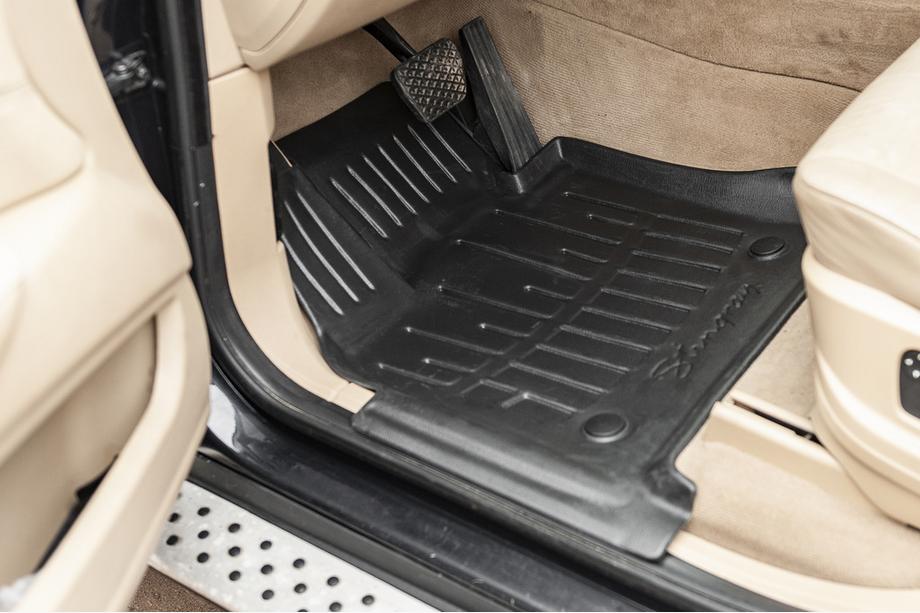 BMW X5 E70 2007-2013 Alfombrillas de goma Stingray 3D (4 uds, poliuretano) Image