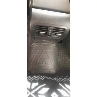 Alfombrilla trasera de tunel (Stingray Premium) foto 1