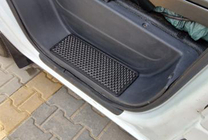 Nissan NV400 2010-2024 Alfombrillas para umbral de puerta EVA (2 uds, negras) foto 8