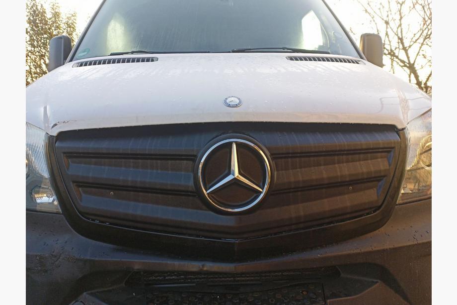 Mercedes Sprinter W906 2006–2018 Cubierta de rejilla de invierno V2 (2013↗) Mate Foto 1