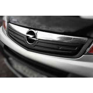 Cubierta de rejilla de invierno 2007-2015 (V2, superior) Opel Vivaro 2001–2015 foto 1