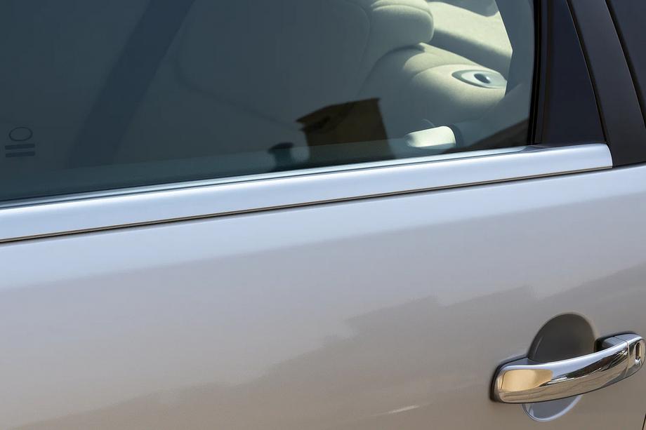 Ford Mondeo 2000-2007 Molduras exteriores de ventanas acero inoxidable (4 uds) Foto 2