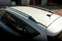 Ford Kuga/Escape 2013-2019 Barras de techo Skyport (plateadas) foto 5