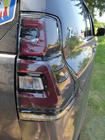 Toyota Land Cruiser Prado 150 2009-2023 Pilotos Traseros BlackEdition V2 (2017+, Juego de 2) foto 1