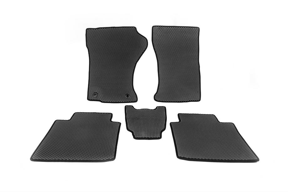 Toyota Fortuner 2015- Alfombrillas EVA (negras) Image