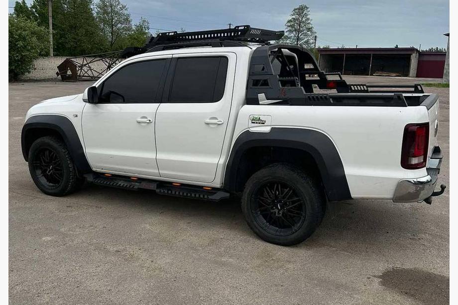 Volkswagen Amarok 2010-2022 Estribos laterales Dakar V2 con LED (2 uds, metal) Foto 9