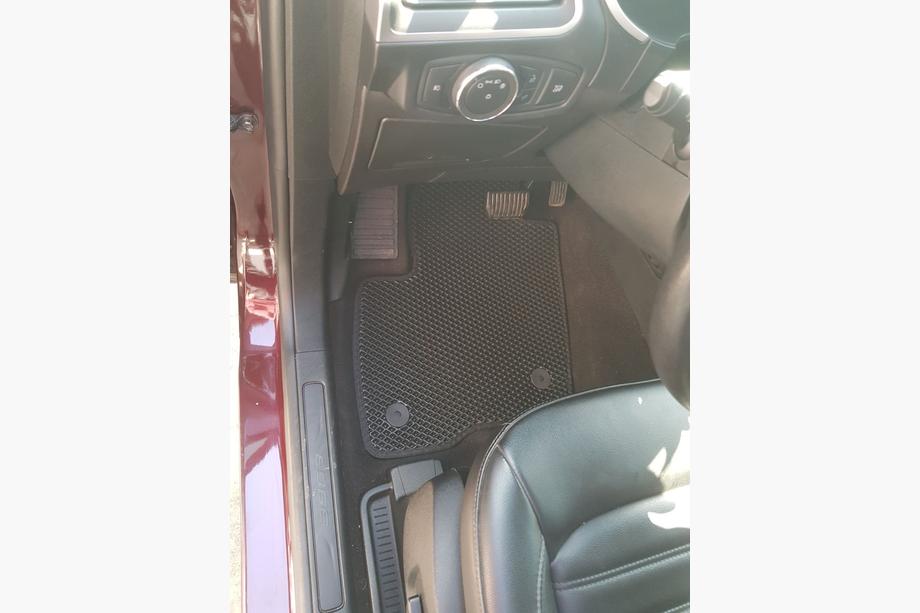 Ford Edge 2014-2024 Alfombrillas EVA (negras) Image