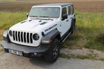 Jeep Wrangler 2018- Estribos Laterales RedLine (2 uds., Aluminio) foto 1
