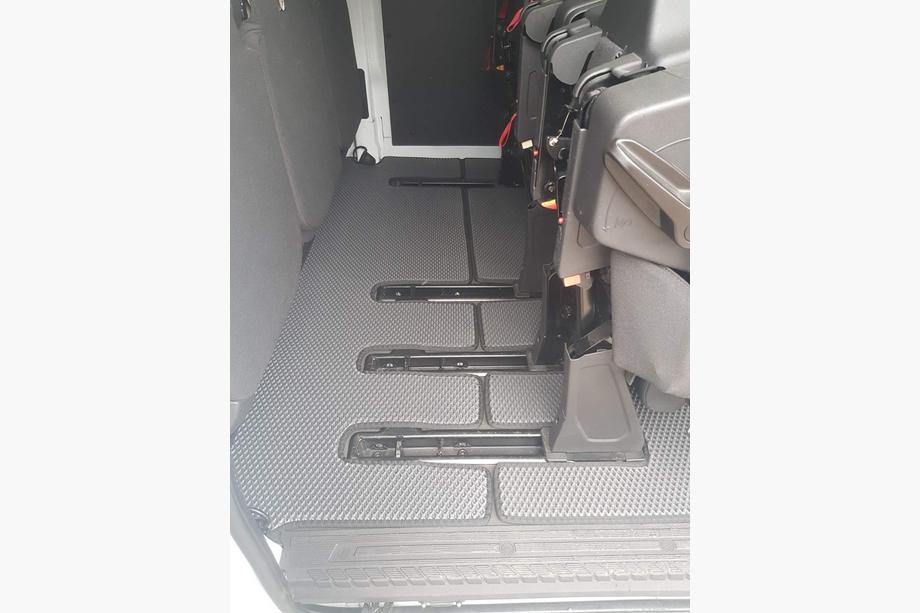 Ford Custom 2013-2022 Alfombrillas EVA (Juego completo, negras) Image