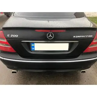 Emblema trasero foto 2
