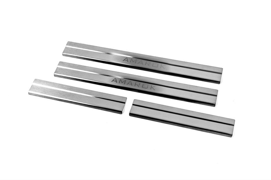 Volkswagen Amarok 2010-2022 Protector de umbral Carmos V2 (4 uds, acero inoxidable) Image