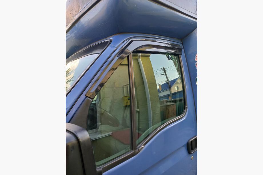 Renault Master 1998-2010 Deflectores de Ventana (2 uds., Sunplex Sport) Image