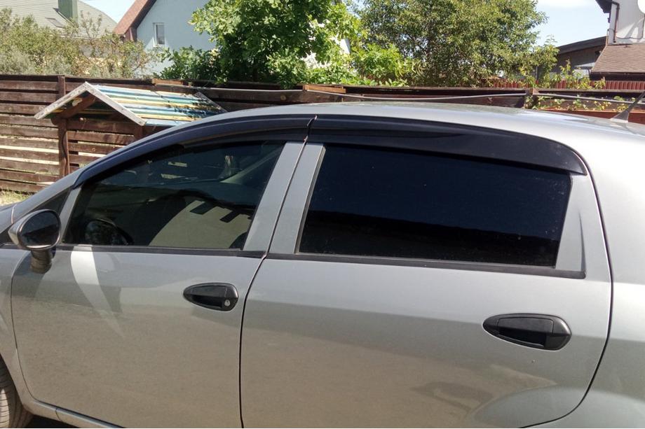 Fiat Punto Grande/EVO 2006-2018 Deflectores de Ventana (4 uds., Sunplex Sport) Foto 11