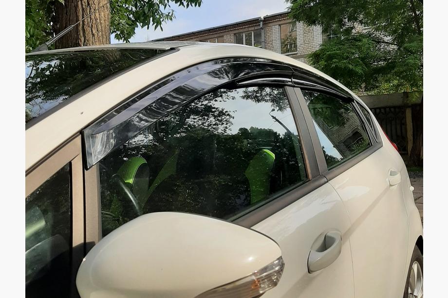 Ford Fiesta 2008-2017 Deflectores de Ventana (4 uds., Sunplex Sport) Foto 9