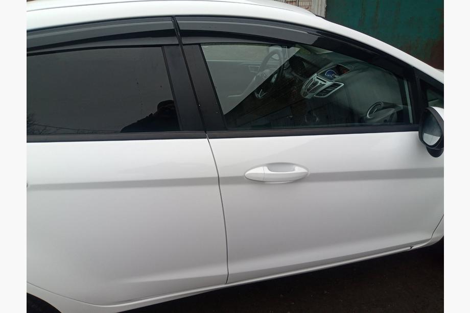 Ford Fiesta 2008-2017 Deflectores de Ventana (4 uds., Sunplex Sport) Foto 5