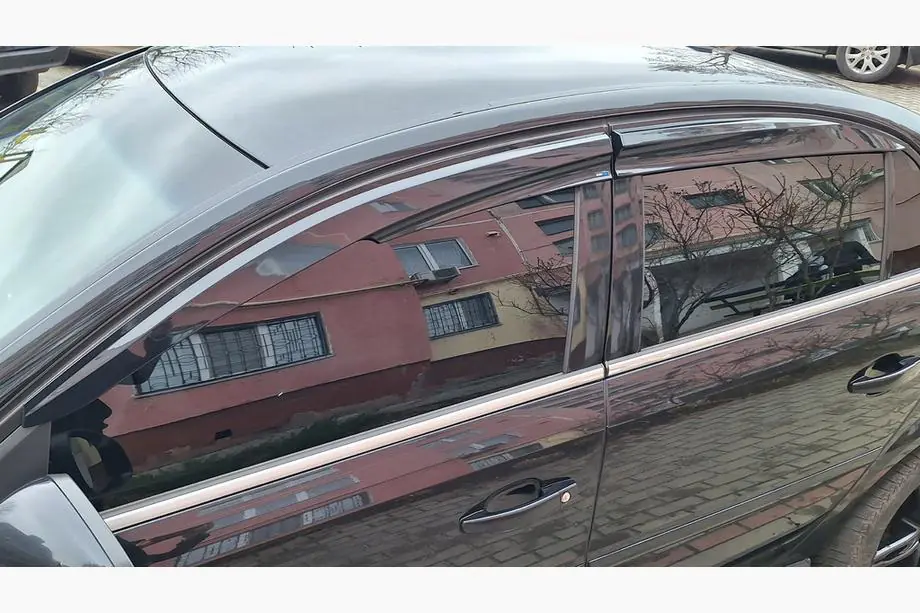 Opel Vectra C 2002-2008 Deflectores de Ventana SD (4 uds, Sunplex Sport) Image
