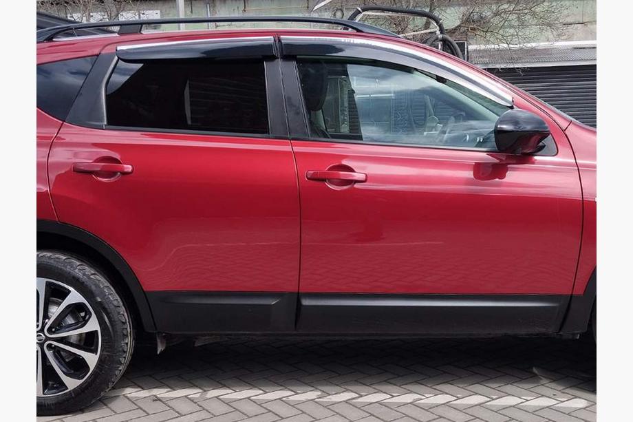 Nissan Qashqai 2010-2014 Deflectores de Ventana con Moldura Cromada (4 uds, Sunplex Chrome) Foto 1