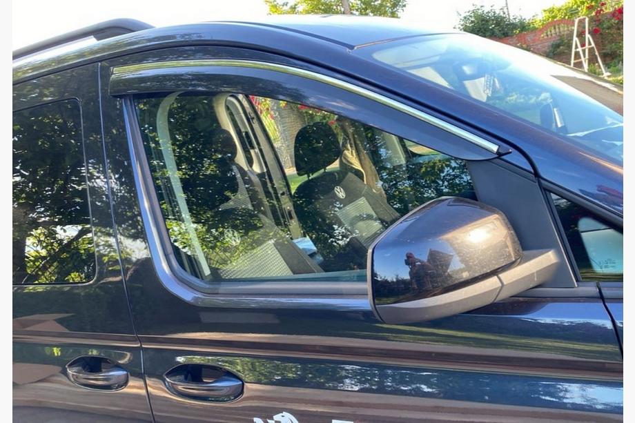 Volkswagen Caddy 2020- Deflectores de ventanilla con moldura cromada (2 uds., Sunplex Chrome) Foto 2