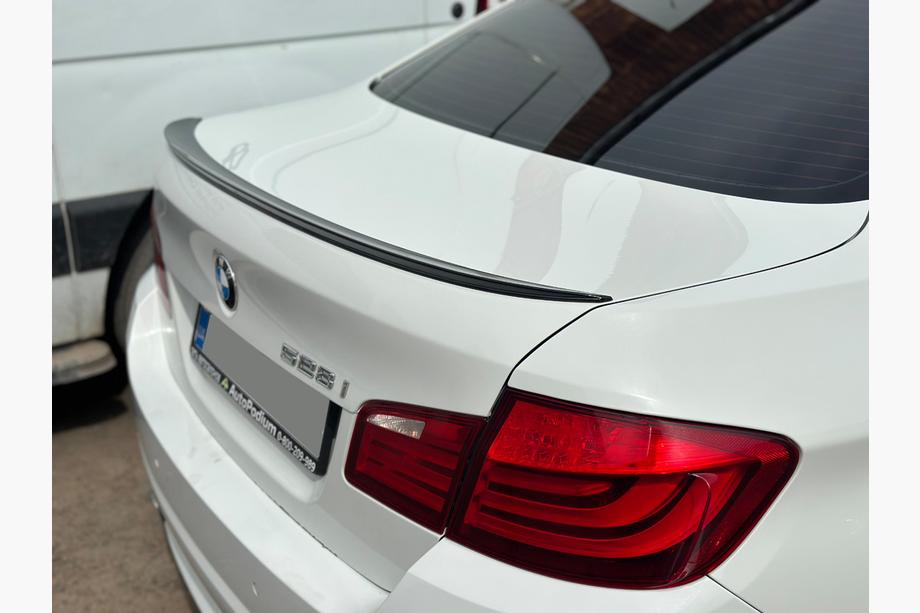 BMW 5 Series F10/F11 2010–2016 Alerón Lip Sunplex (para F10, negro) Foto 11