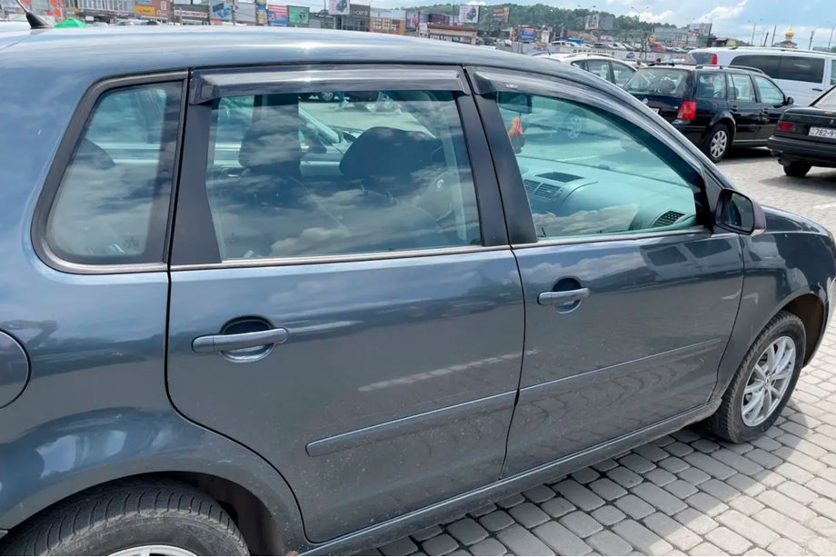 Volkswagen Polo 2001-2009 Deflectores de Ventana 2001-2005 HB/5D (4 uds, HIC) Foto 4